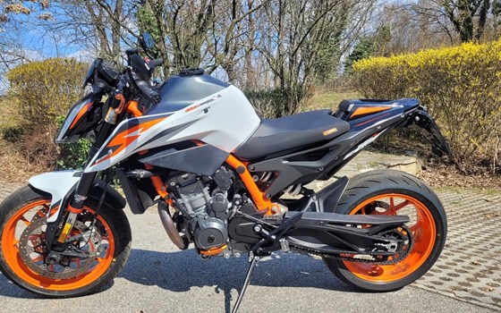 Gebrauchtmotorrad KTM 890 Duke R - Bild 2