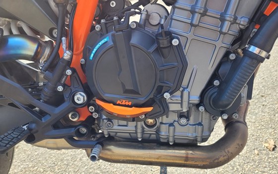 Gebrauchtmotorrad KTM 890 Duke R - Bild 7
