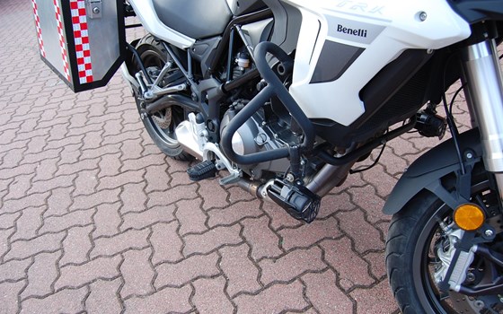 Gebrauchtmotorrad Benelli TRK 502 - Bild 8