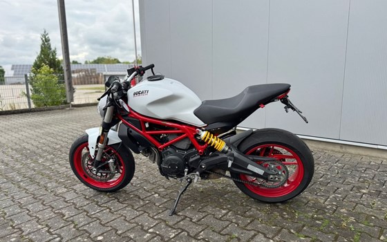 Gebrauchtmotorrad Ducati Monster 797 - Bild 7