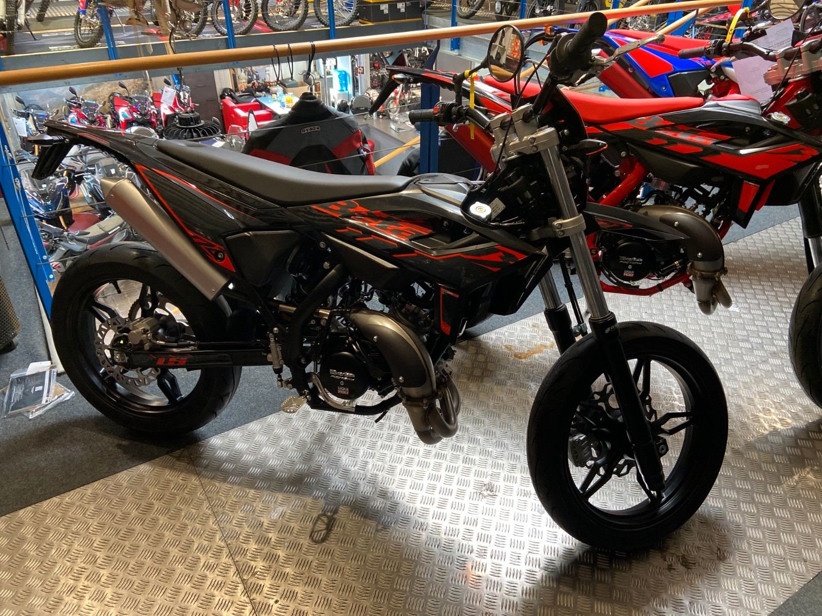 Beta RR Motard 2T 50 Sport - Low Seat<br />