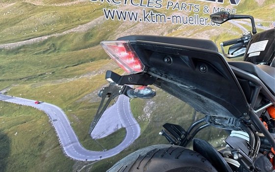 Gebrauchtmotorrad KTM 125 Duke - Bild 3