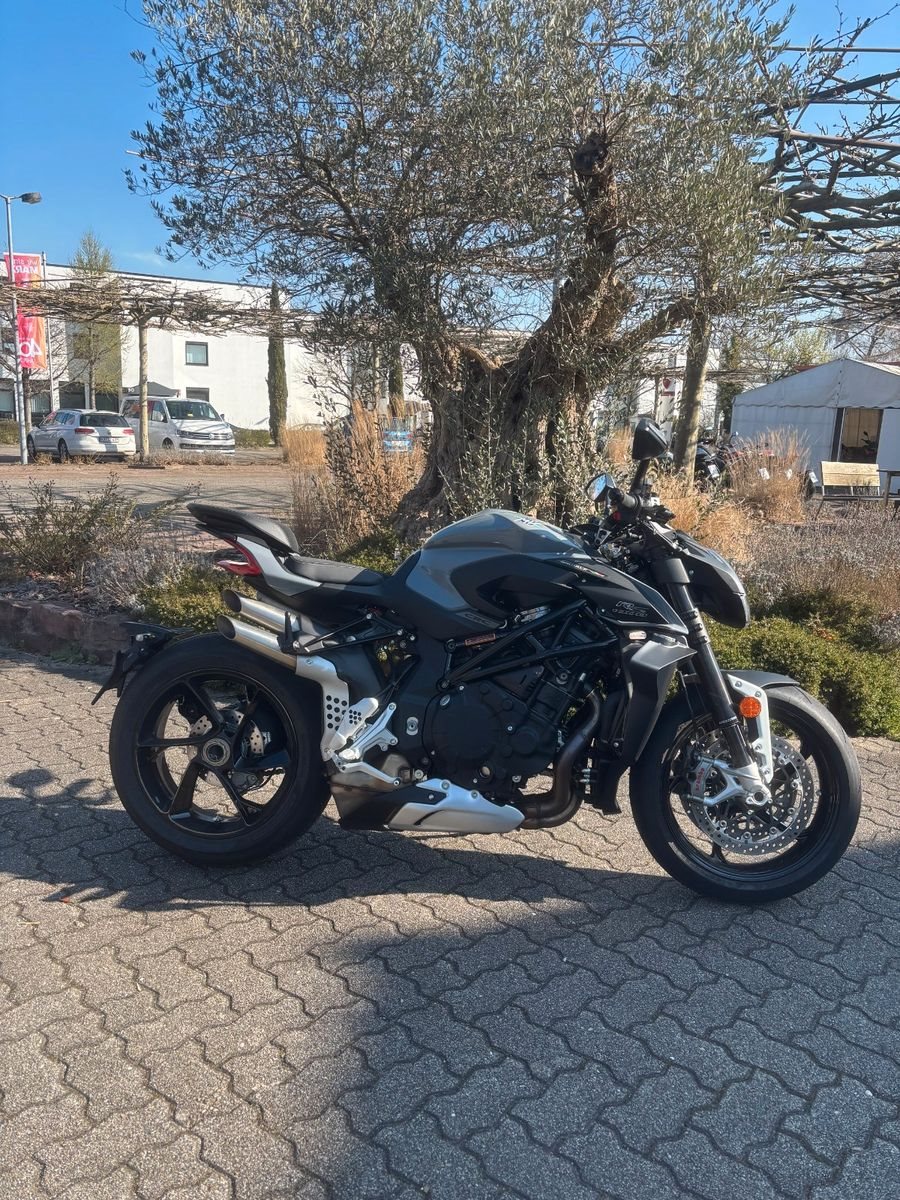 MV Agusta Brutale 1000 RS