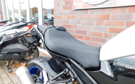 Gebrauchtmotorrad Yamaha MT-10 SP - Bild 17