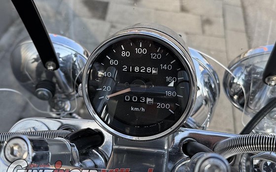 Gebrauchtmotorrad Suzuki Intruder VS 1400 - Bild 8