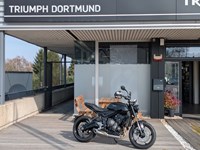 Gebrauchtmotorrad Triumph Trident 660