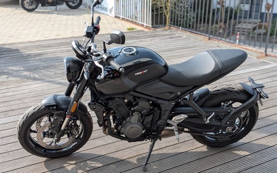 Gebrauchtmotorrad Triumph Trident 660 - Bild 4