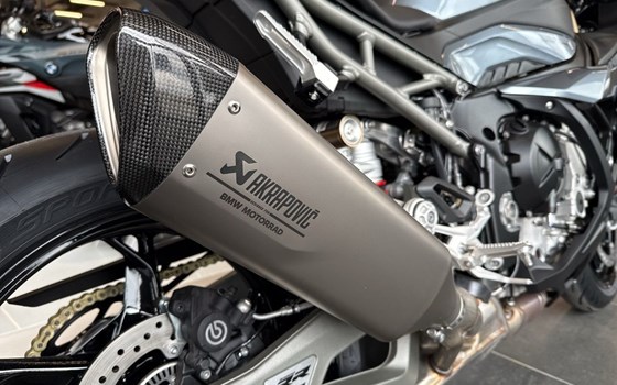 Neufahrzeug BMW S 1000 RR - Bild 11