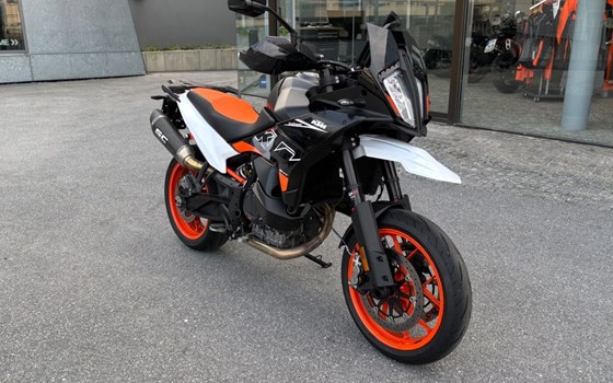 Gebrauchtmotorrad KTM 890 SMT - Bild 3