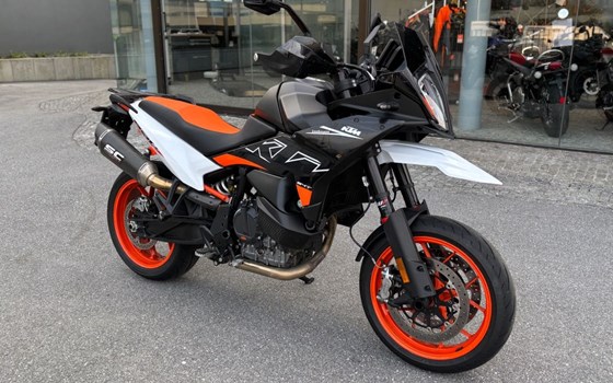 Gebrauchtmotorrad KTM 890 SMT - Bild 4