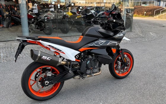 Gebrauchtmotorrad KTM 890 SMT - Bild 8