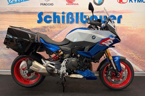 BMW F 900 XR