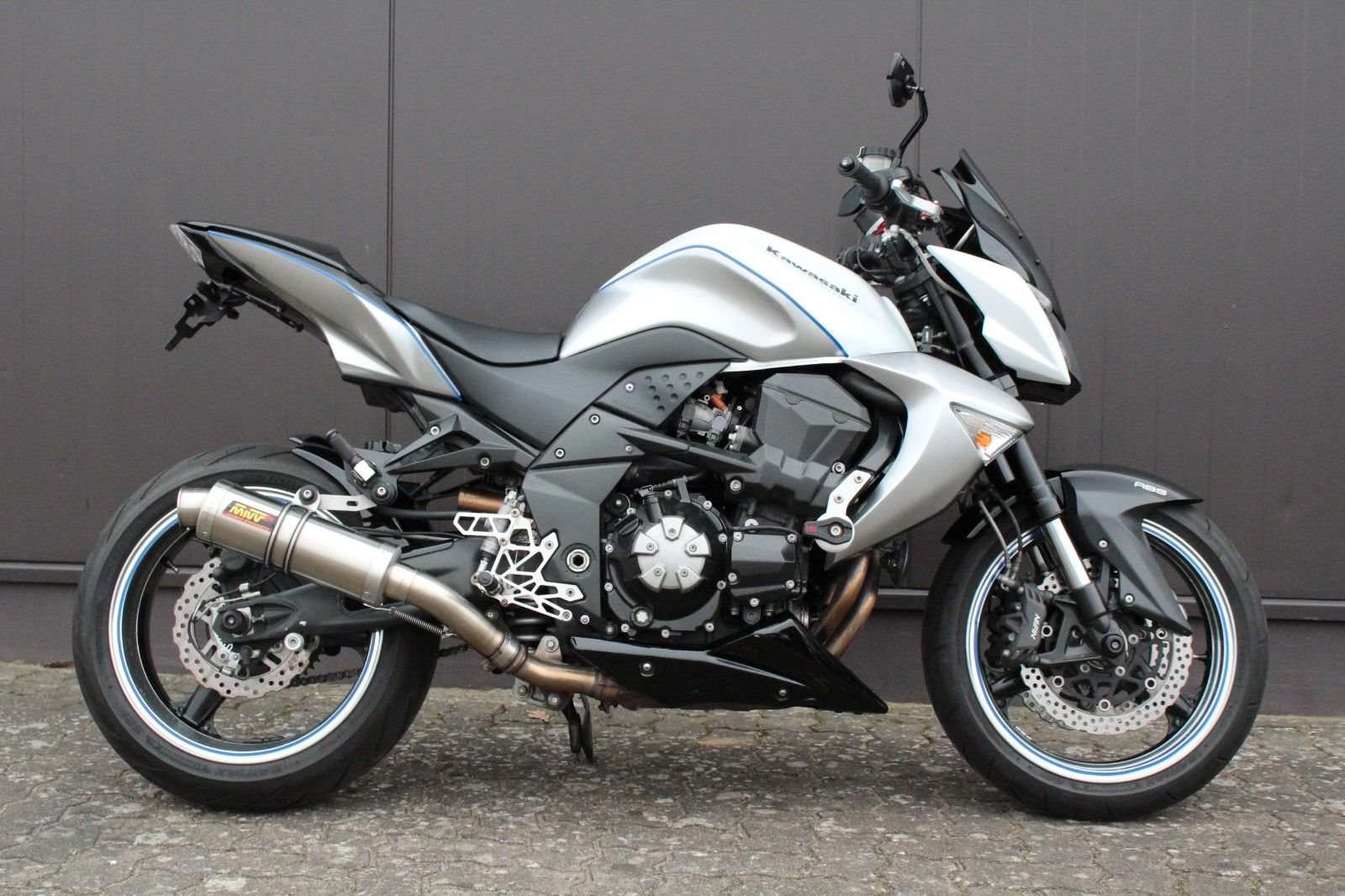 Kawasaki Z1000 