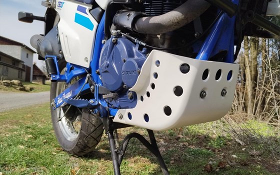 Gebrauchtmotorrad Suzuki DR 750 BIG - Bild 4