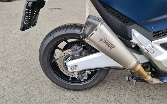 Gebrauchtmotorrad Honda Forza 750 - Bild 5