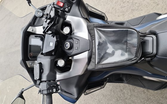 Gebrauchtmotorrad Honda Forza 750 - Bild 10