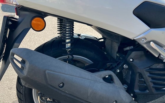 Gebrauchtmotorrad Yamaha NMAX 125 - Bild 13