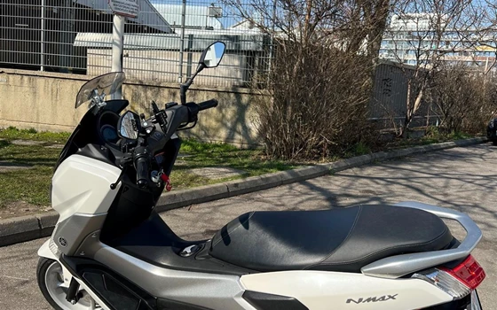 Gebrauchtmotorrad Yamaha NMAX 125 - Bild 6