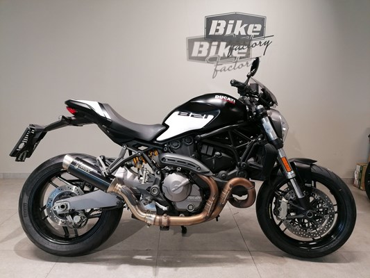Ducati Monster 821 Stealth (schwarz) - Bild 2