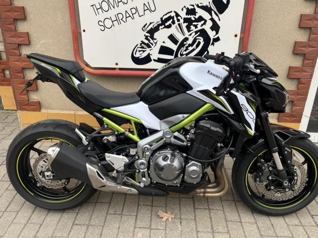 Kawasaki Z900