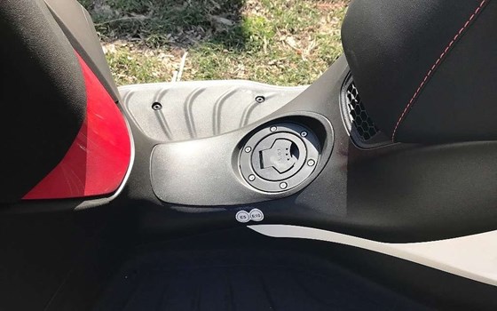 Neufahrzeug Piaggio 1 + - Bild 6