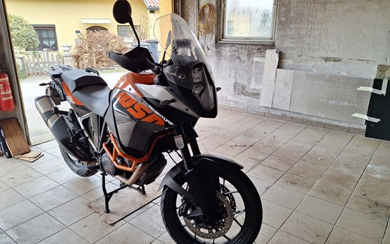 Gebrauchtmotorrad KTM 1050 Adventure - Bild 2