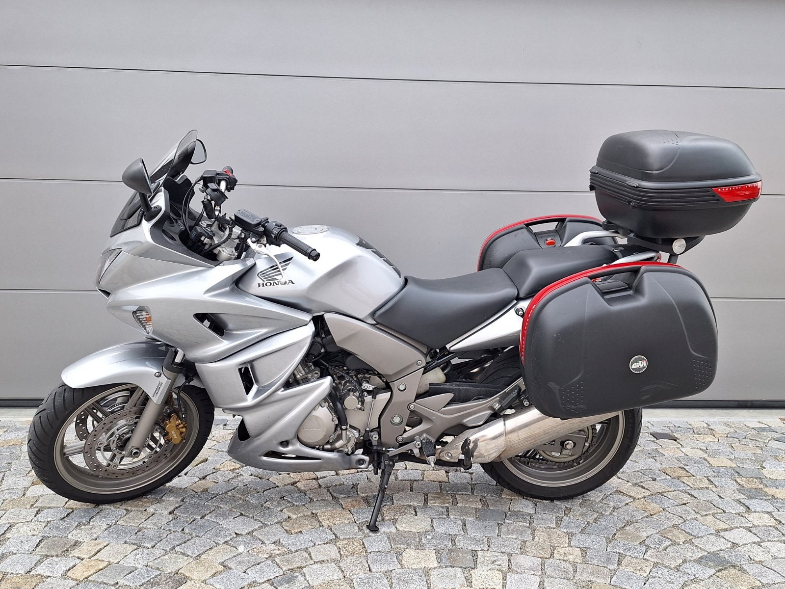 Gebrauchte Honda CBR 1000 F