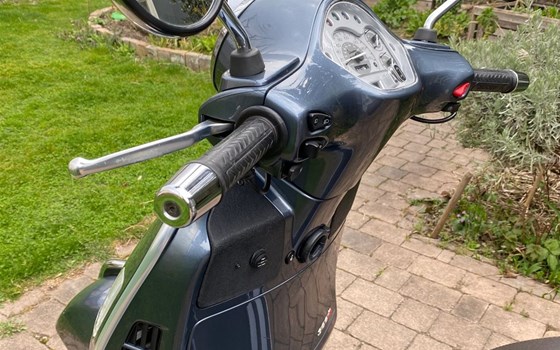 Gebrauchtmotorrad Vespa GTS 300 i.e. - Bild 13