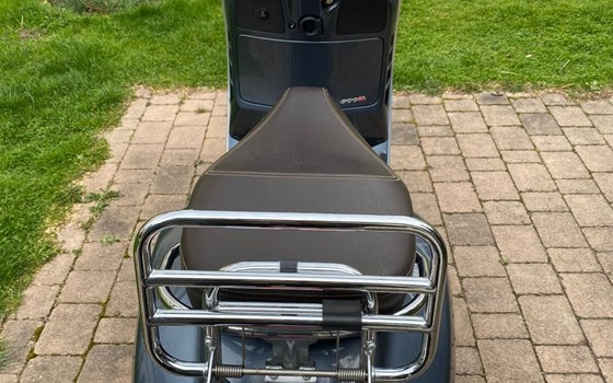 Gebrauchtmotorrad Vespa GTS 300 i.e. - Bild 5