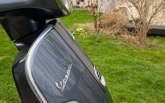 Gebrauchtmotorrad Vespa GTS 300 i.e. - Bild 7