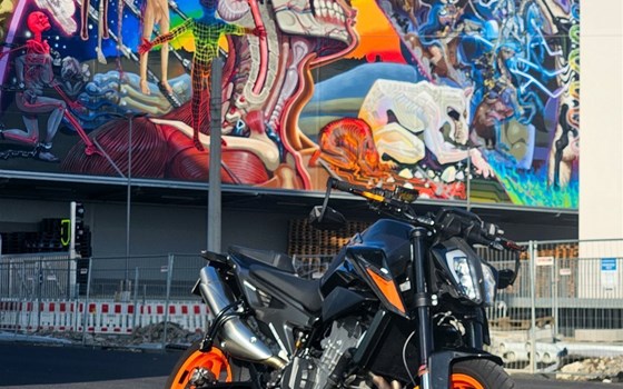 Gebrauchtmotorrad KTM 790 Duke - Bild 3