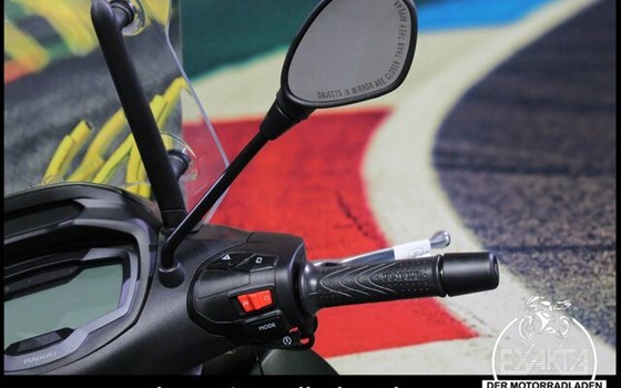 Neufahrzeug Piaggio Beverly 400 S - Bild 18