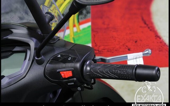 Neufahrzeug Piaggio Beverly 400 S - Bild 19