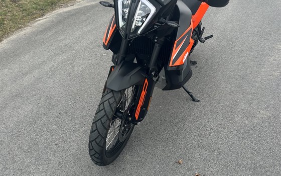 Gebrauchtmotorrad KTM 890 Adventure - Bild 2