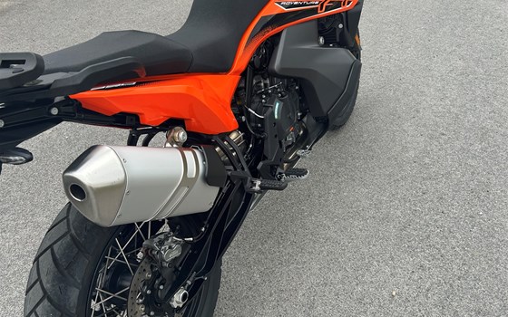 Gebrauchtmotorrad KTM 890 Adventure - Bild 4