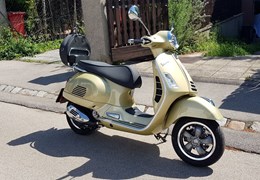Gebrauchte Vespa GTS 300 hpe Super Tech 75th Anniversary Edition