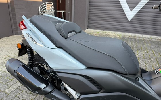 Gebrauchtmotorrad Yamaha XMAX 300 Tech MAX+ - Bild 12