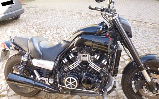 Gebrauchtmotorrad Yamaha V-MAX - Bild 3