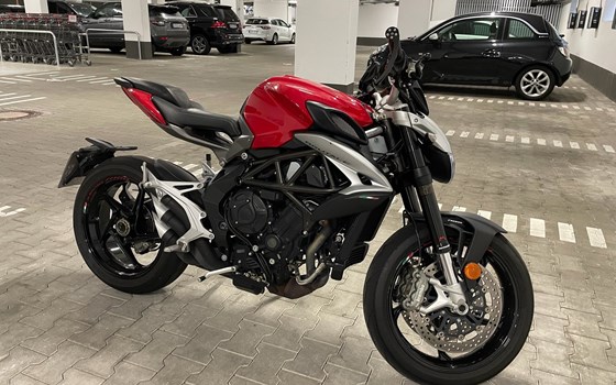 Gebrauchtmotorrad MV Agusta Brutale 800 - Bild 1
