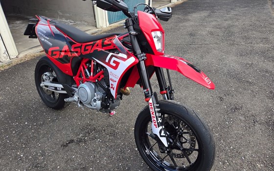 Gebrauchtmotorrad GASGAS SM 700 - Bild 2