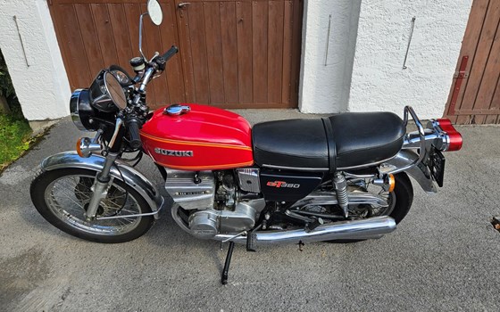 Gebrauchtmotorrad Suzuki GT 380 - Bild 3