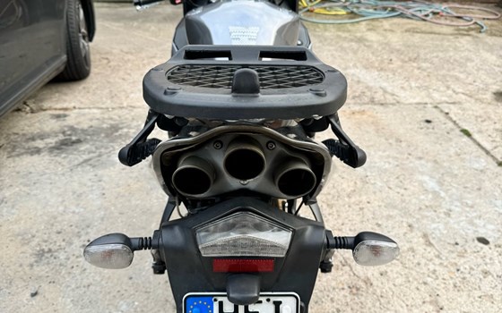 Gebrauchtmotorrad Triumph Sprint ST 1050 - Bild 3