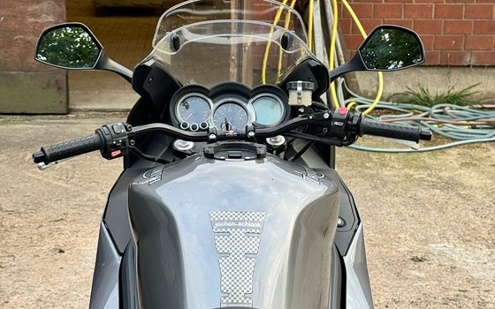 Gebrauchtmotorrad Triumph Sprint ST 1050 - Bild 2