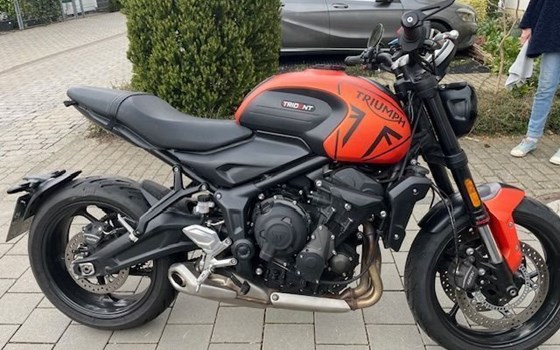 Gebrauchtmotorrad Triumph Trident 660 - Bild 2
