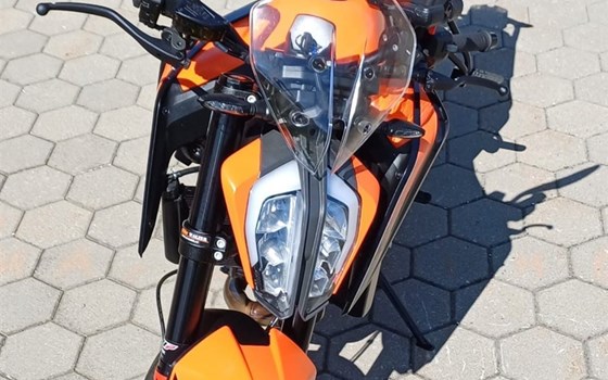 Gebrauchtmotorrad KTM 890 Duke - Bild 27
