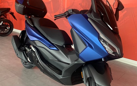 Neufahrzeug Honda Forza 125 - Bild 1