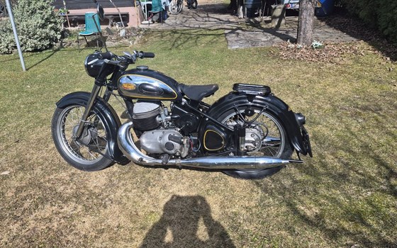 Gebrauchtmotorrad Triumph Boss - Bild 2