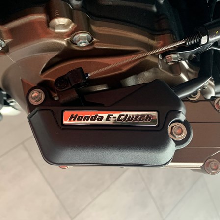 Honda CB650R E-Clutch