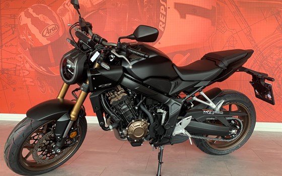 Neufahrzeug Honda CB650R E-Clutch - Bild 5