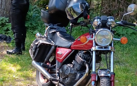 Gebrauchtmotorrad Suzuki GN 250 - Bild 2